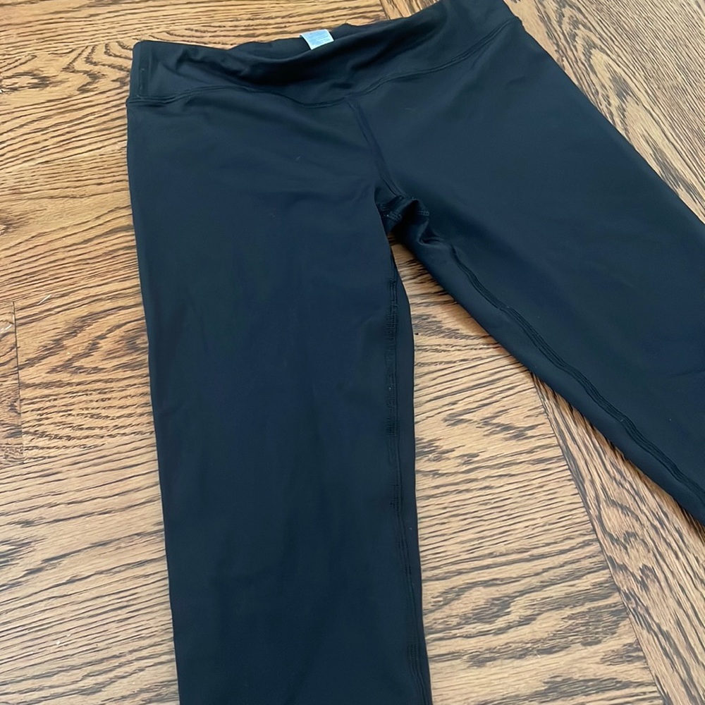 ivivva black leggings